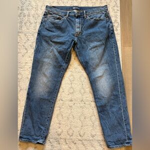 GAP Men's Relaxed Denim Jeans